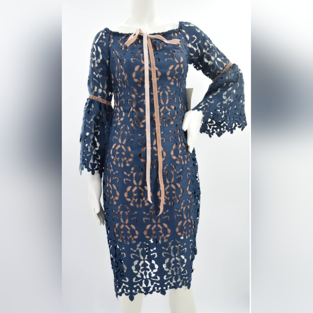 Alexia Admor Navy Blue Lace Wide Neck Bell Sleeve Illusion Dress Size 2